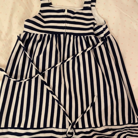 Ally B size6 navy and white dress - Picture 4 of 4